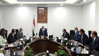 مدبولي: القطاع غير المصرفي لاعب أصيل في مساعدة الكيانات الاقتصادية على تنويع مصادر تمويلها