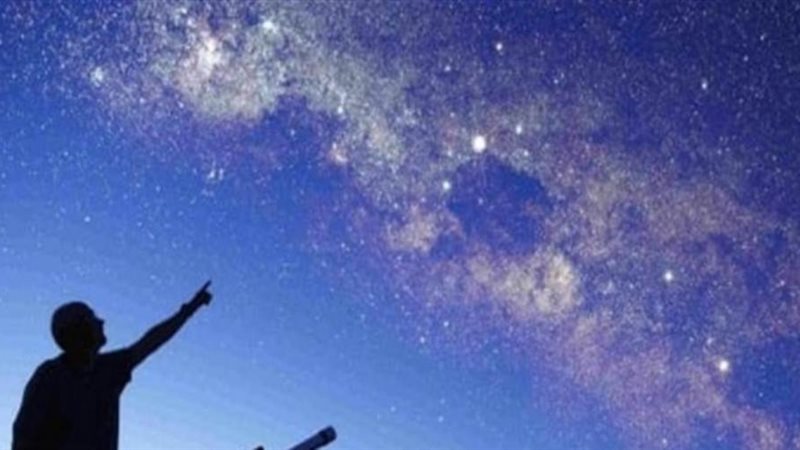 قمر الذرة .. ارشيفية