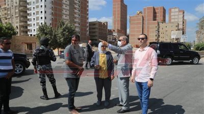 محافظ كفر الشيخ يتفقد أعمال توسعة الطرق وإنشاء محاور جديدة