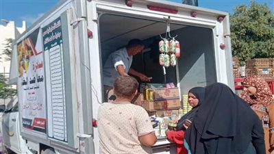 إقبال كبير من المواطنين على قوافل 