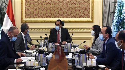 مدبولي: الدولة تسعى لتحسين مستوى الخدمات المقدمة للمواطنين من خلال قطاع الاتصالات