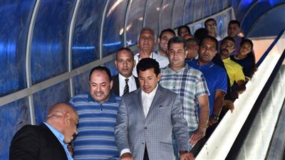 وزير الشباب والرياضة يشهد التشغيل التجريبي لفرع نادي النادي بشيراتون