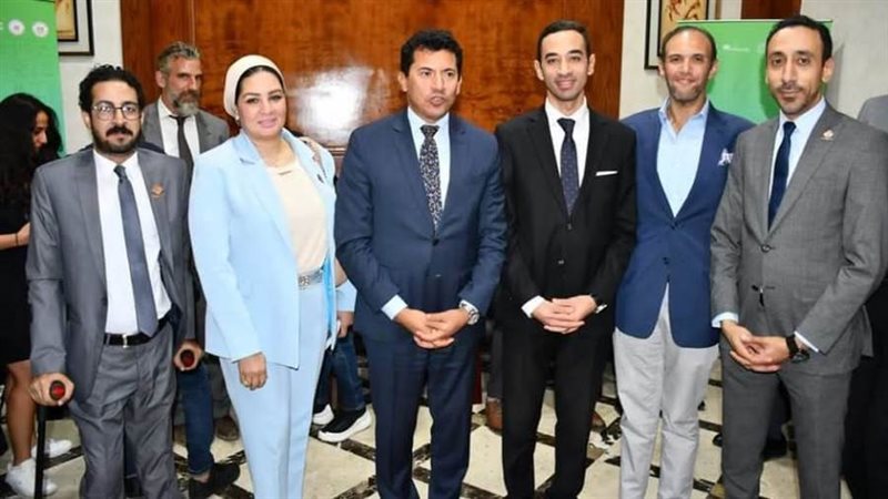 وفد التنسيقية ووزير