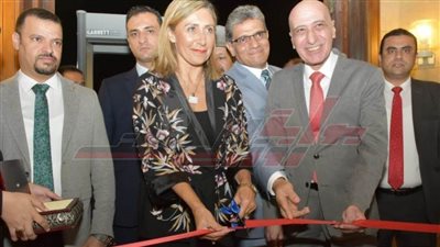 وزيرة الثقافة تفتتح الدورة 43 من المعرض العام للفنون التشكيلية