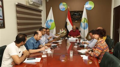 مياه أسيوط تتابع أسس تنفيذ برنامجها الوقائي حرصًا على سلامة أبنائها العاملين