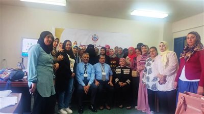 نقيب التمريض تشارك في الدورة التدريبية للقابلات على تشجيع الولادات الطبيعية