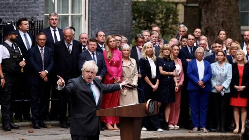 جونسون يعلن دعمه