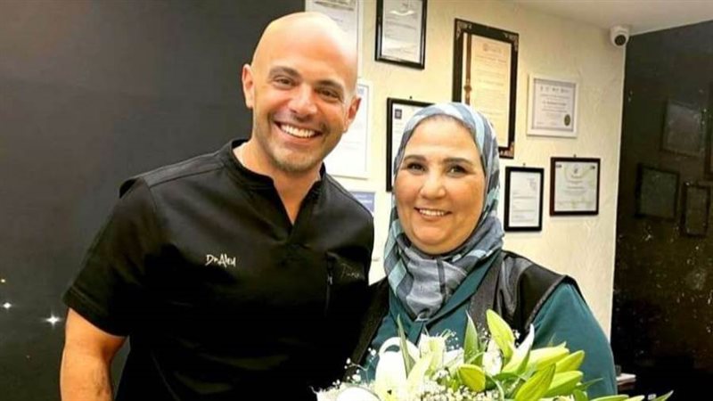 د.محمد العالم ووزيرة