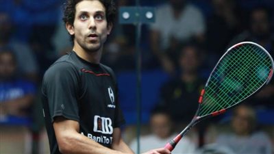 طارق مؤمن يتأهل إلى ربع نهائي بطولة قطر كلاسيك للإسكواش