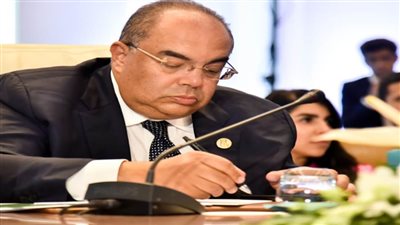  محمود محيي الدين: من المتوقع أن يبلغ عدد سكان الأرض بالتزامن مع مؤتمر شرم الشيخ 8 مليارات نسمة