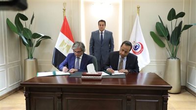 وزير الصحة يشهد توقيع بروتوكول تعاون بين «مدينة الدواء المصرية» وشركة إيطالية