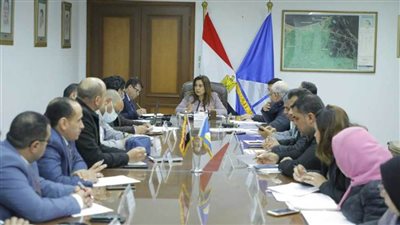 محافظ دمياط تتابع معدلات تنفيذ مشروعات 