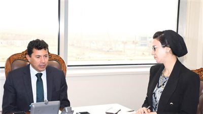 وزير الرياضة يبحث الاستعدادات لانطلاق كأس حياة كريمة