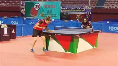 دينا مشرف تتخطى عقبة 