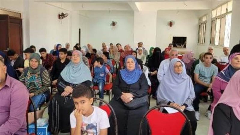 جانب من اللقاءات