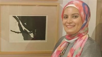 إنجي عبدالمنعم: أعمالي مفعمة بالمشاعر والانفعالات والتلقائية