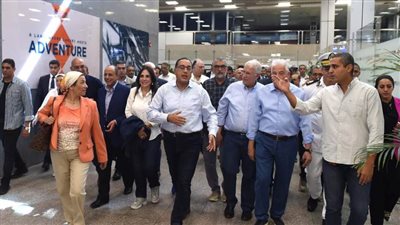  رئيس الوزراء يتفقد مشروعات تطوير شرم الشيخ ويتابع استعدادات استضافة مؤتمر المناخ (Cop 27)