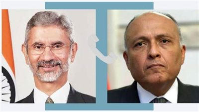 وزير الخارجية يتلقى اتصالاً هاتفياً من نظيره الهندي