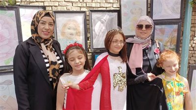 في المبادرة الأولى من نوعها: إقامة أول معرض فني بعزبة تابعة لقرية بالشرقية