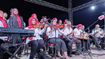 قوافل ثقافية ومسارح متنقلة تجوب قرى 