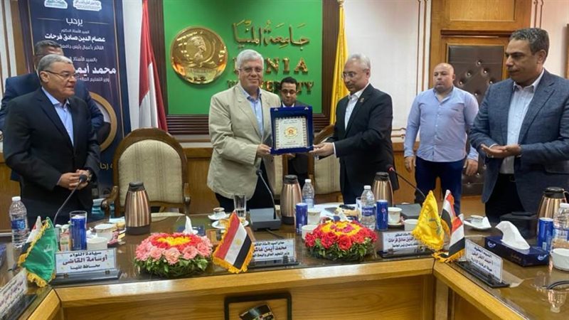 وزير التعليم العالي