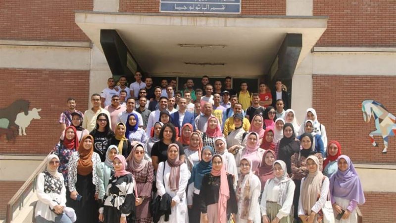 جانب من الزياره