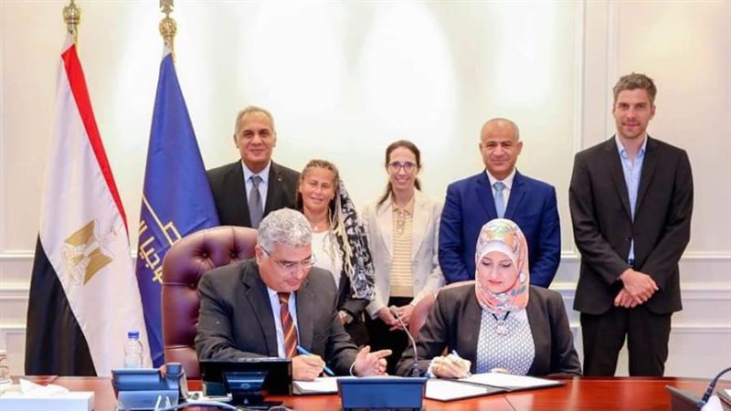 توقيع البروتوكول