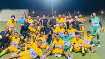 محافظ الوادي الجديد يهنئ فريق مركز شباب الخارجة لوصوله لأول مرة لنهائي دوري مراكز الشباب