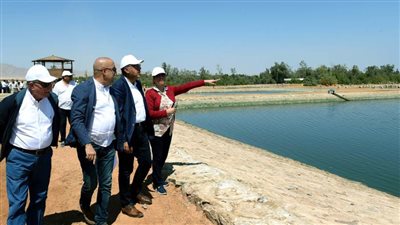 رئيس الوزراء يتفقد مشروع رفع كفاءة بحيرات الأكسدة ومسارات الطيور المهاجرة
