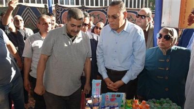 محافظ الشرقية يفتتح معرض 