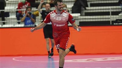 مدير إعلام دينامو بوخارست يكشف سبب تأخر وصول البطاقة الدولية لنانتس وخيري