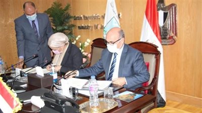 وزيرا العدل والبيئة: الرئيس السيسي يدعم كل المشروعات والمبادرات لمواجهة آثار تغير المناخ