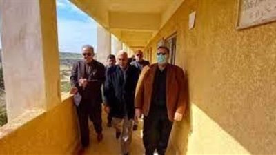 متابعة استعدادات مدارس الشيخ زويد للعام الجديد