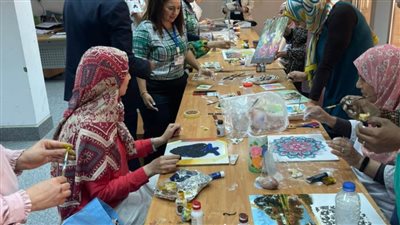 ورشة عمل عن فن الديكوباج بمتحف الحضارة