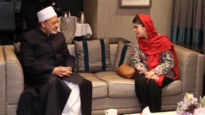 شيخ الأزهر يستقبل الأمين العام لـ