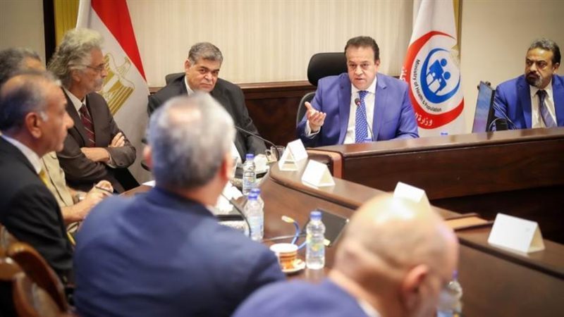 اجتماع اللجنة العليا