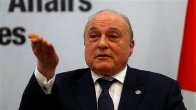 وزير المالية الفلسطيني يلتقي وفدًا من البنك الدولي