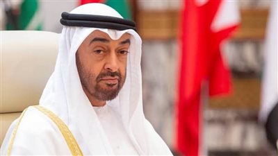 الرئيس الإماراتي يتسلَّمُ رسالةً خطيةً من سُلطان عُمان