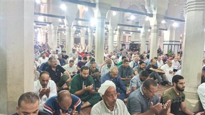 وكيل أوقاف الإسكندرية يلقي خطبة الجمعة عن حقوق ذوي الأرحام