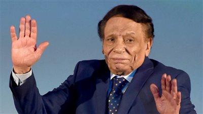 كيف سخر عادل إمام من شائعة إصابته بالزهايمر؟