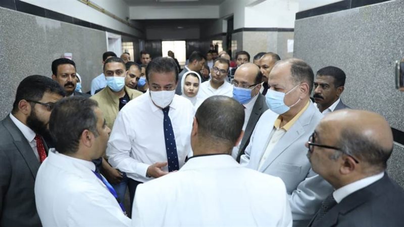 وزير الصحة بمستشفى