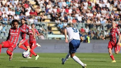 فوز لاتسيو على كريمونيزي وفيورنتينا على هيلاس فيرونا في الدوري الإيطالي