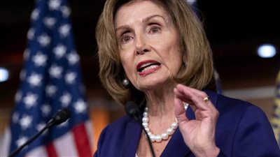 نانسي بيلوسي تهاجم أذربيجان وتركيا من العاصمة الأرمينية