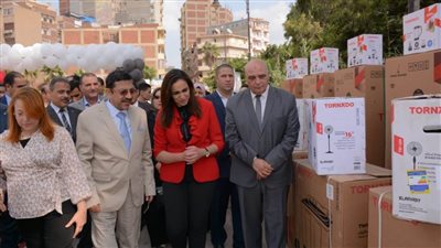 احتفالًا بالقومي لمحافظة البحيرة.. تجهيز 35 عروسًا بالبحيرة