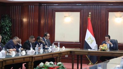 وزير الصحة يؤكد أهمية عقد الحوارات المجتمعية مع 