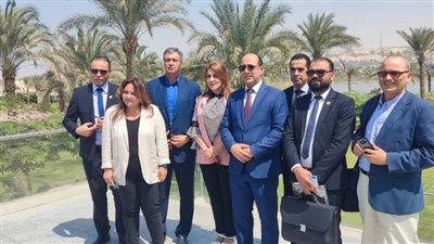 وزير الشؤون الاجتماعية بتونس يزور متحف الحضارة