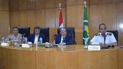 بدء إجراءات التقنين لعدد من الطلبات على أراضي أملاك الدولة بالمنيا