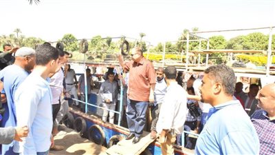 محافظ أسيوط يتفقد موقع حادث تعطل معدية ببني قرة بالقوصية