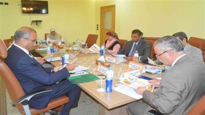 مجلس أمناء مكتبة مصر العامة بالمنيا يشدد على نشر الوعي بمخاطر الزيادة السكانية