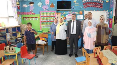 إحالة مدير ووكيلا إحدى المدارس بالبحيرة للشؤون القانونية